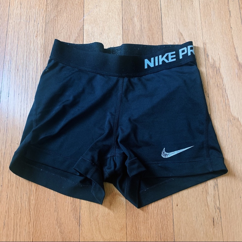 Women’s Nike Pro Spandex Shorts